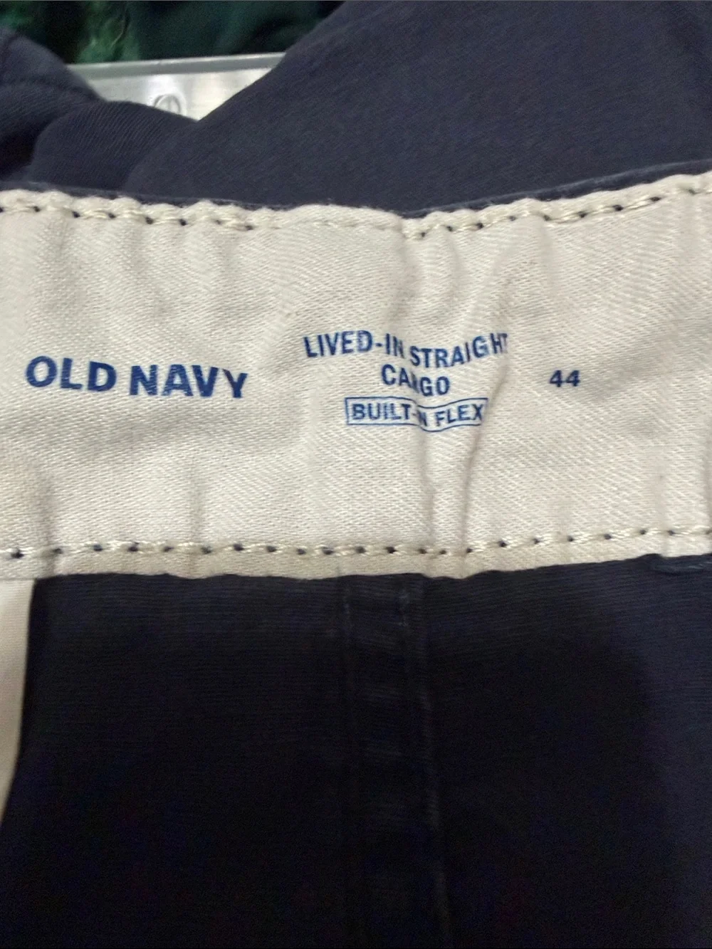 Old Navy Lived-In Straight Cargo Shorts in Navy